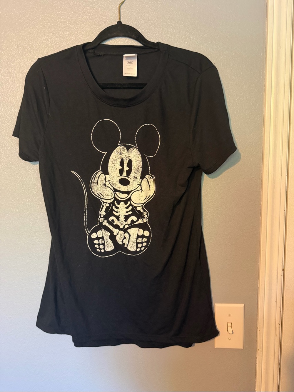 Disney Black Tee with White Label Tag